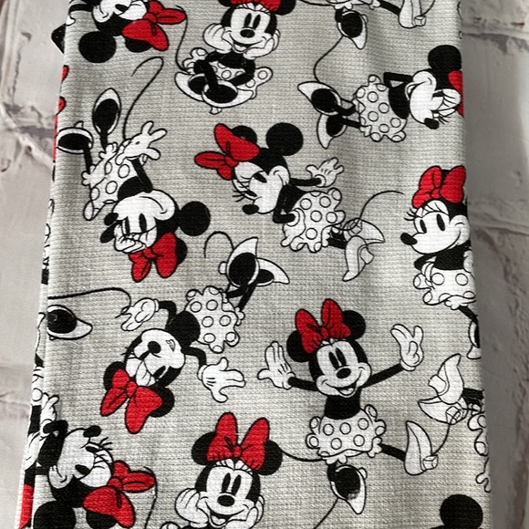 Disney Minnie Mouse 2 Pack Kitchen Tea Towels - Picture 3 of 4